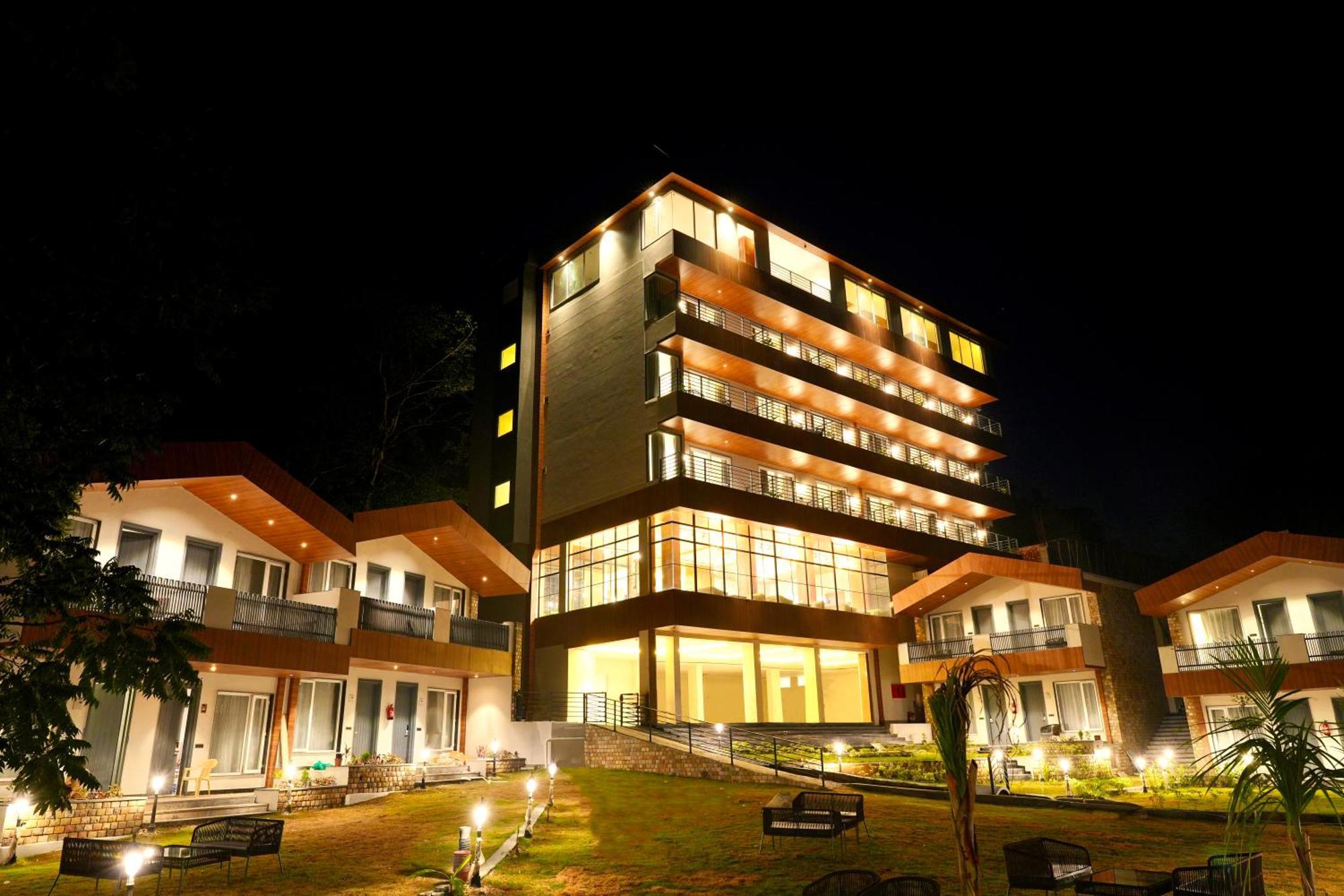 Dls Divine River Resort And Spa, Rishīkesh 外观 照片