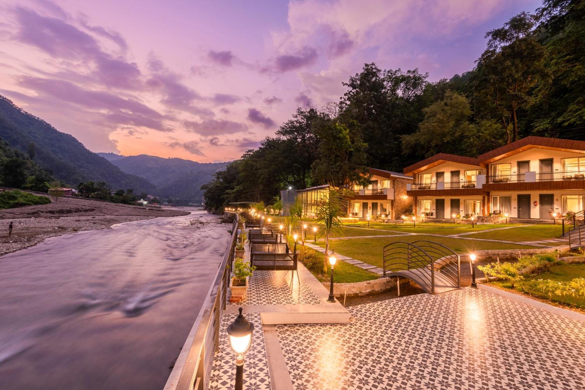 Dls Divine River Resort And Spa, Rishīkesh 外观 照片