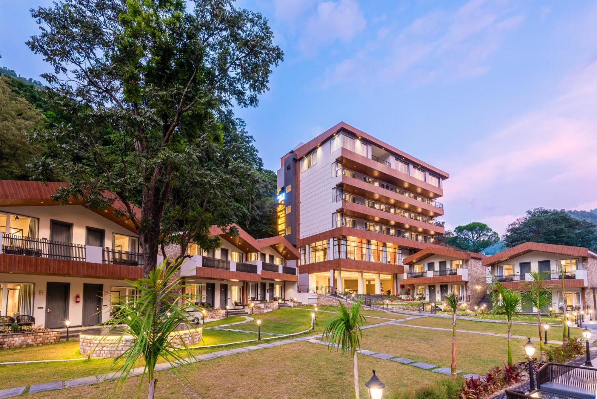 Dls Divine River Resort And Spa, Rishīkesh 外观 照片