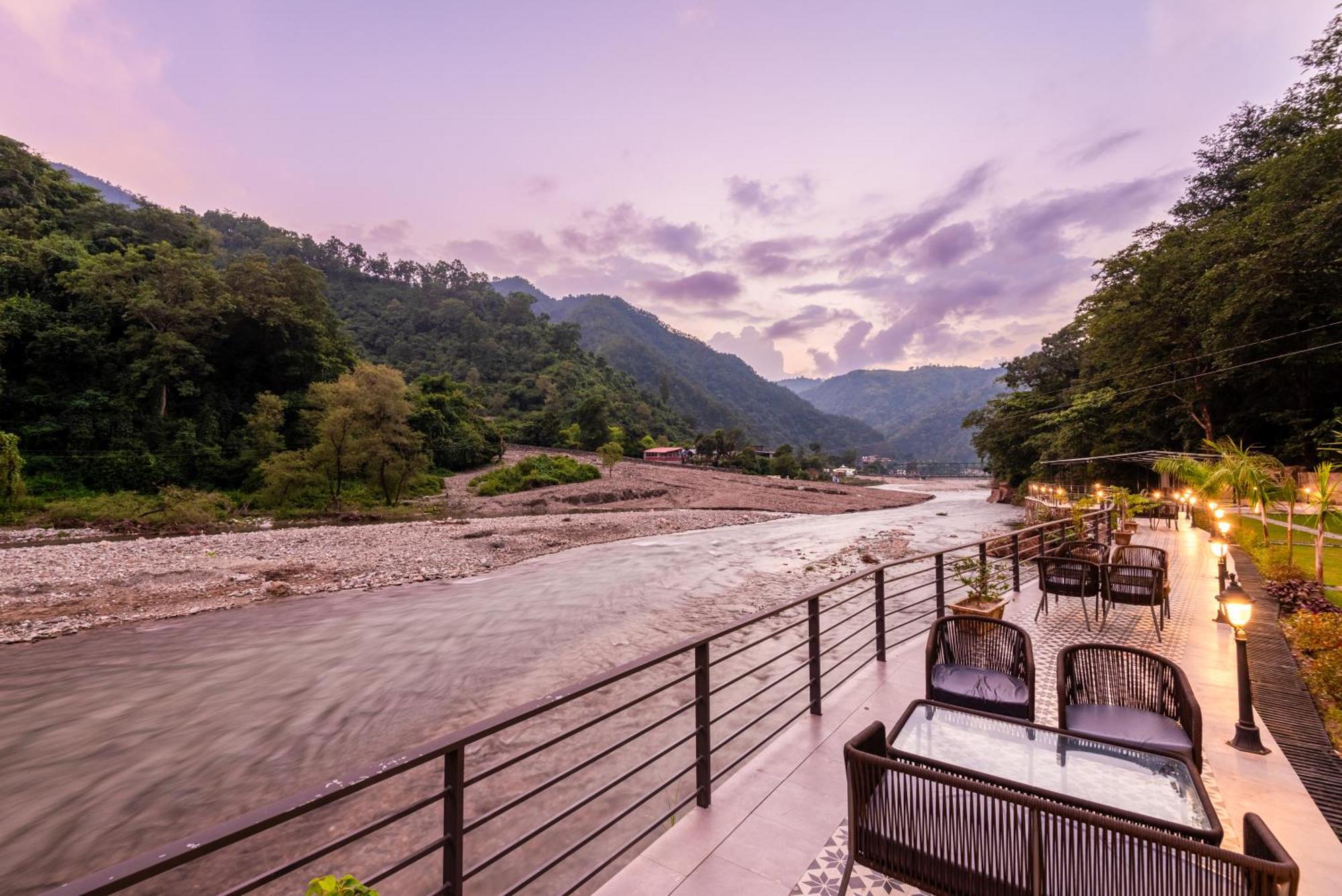 Dls Divine River Resort And Spa, Rishīkesh 外观 照片