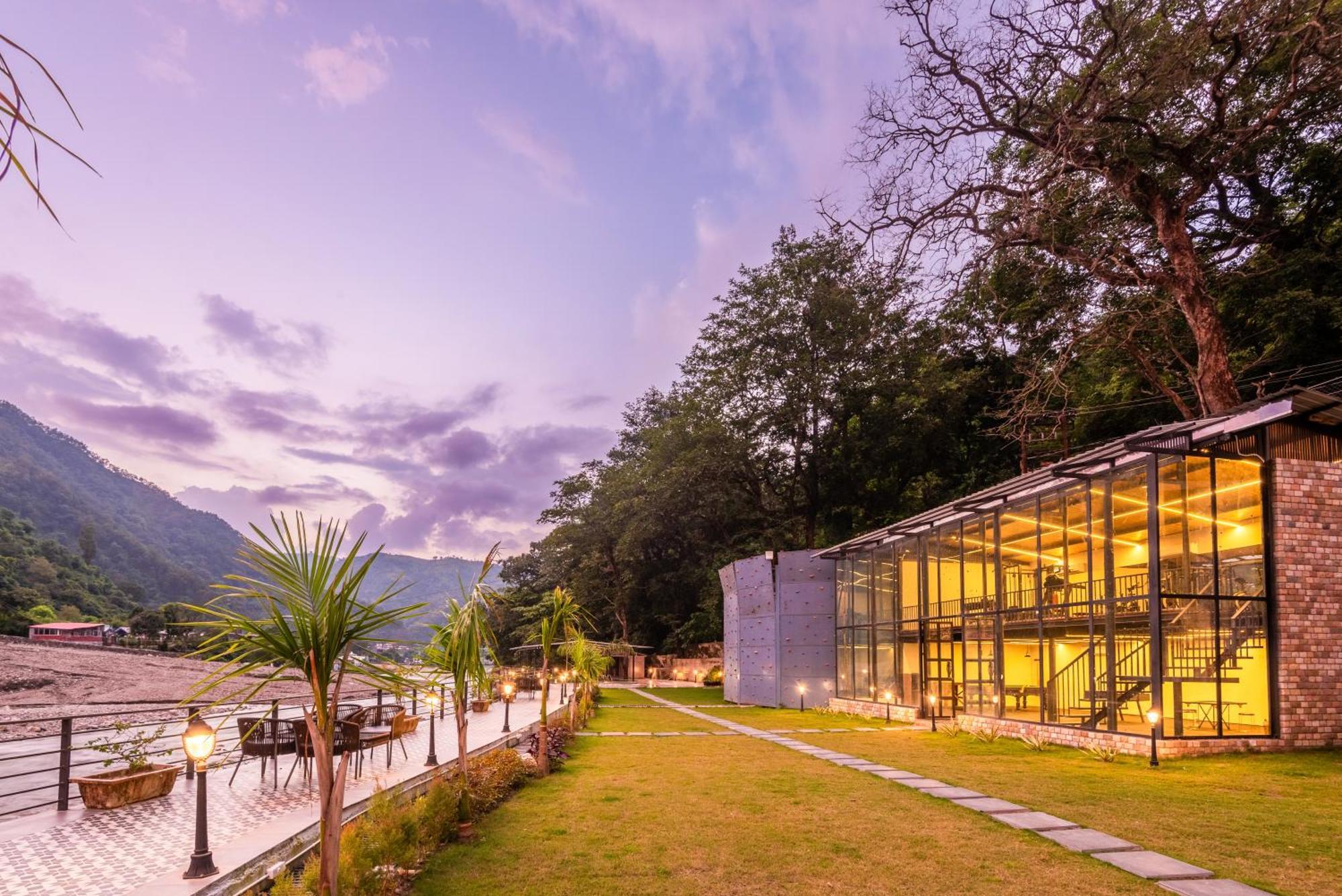 Dls Divine River Resort And Spa, Rishīkesh 外观 照片