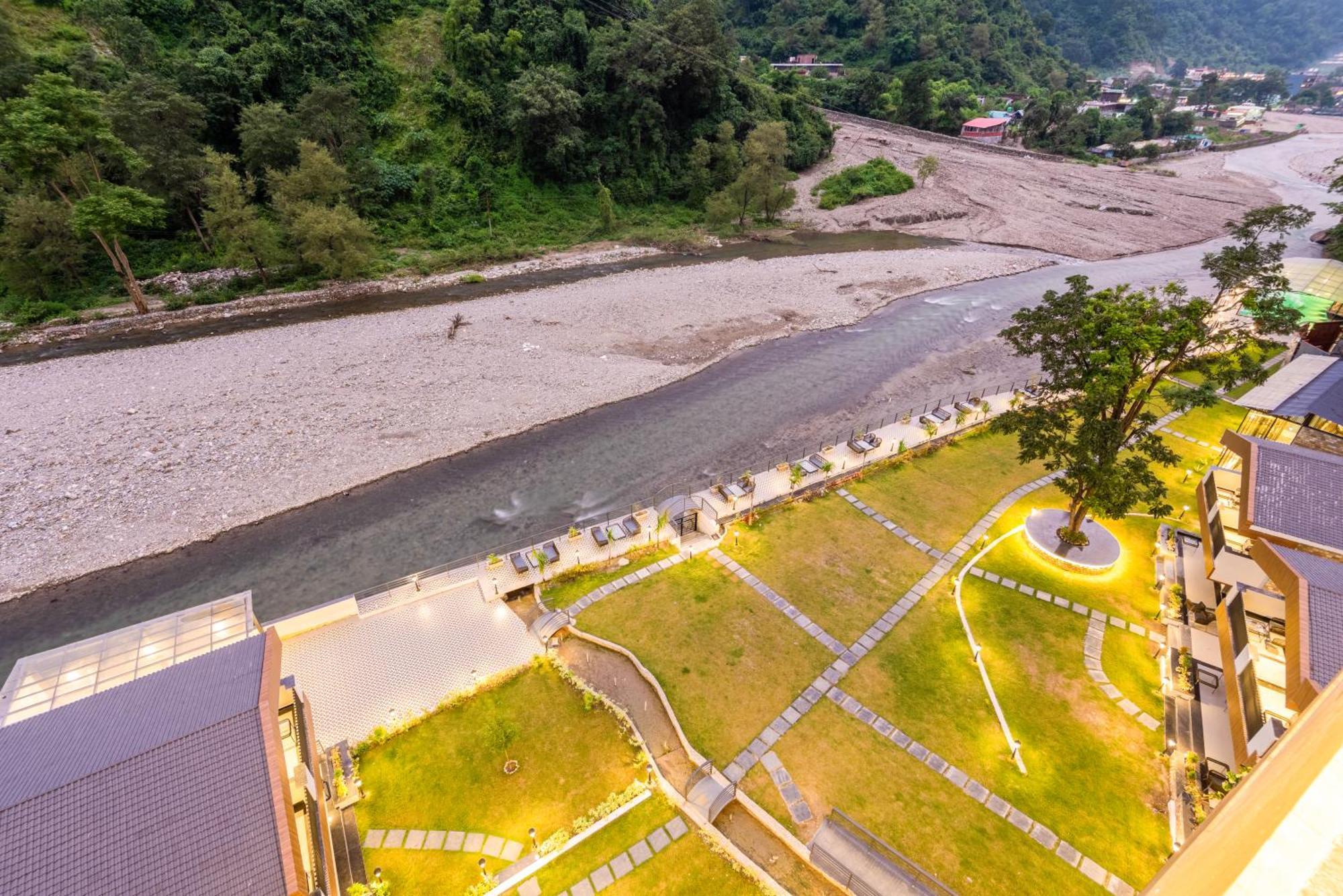 Dls Divine River Resort And Spa, Rishīkesh 外观 照片