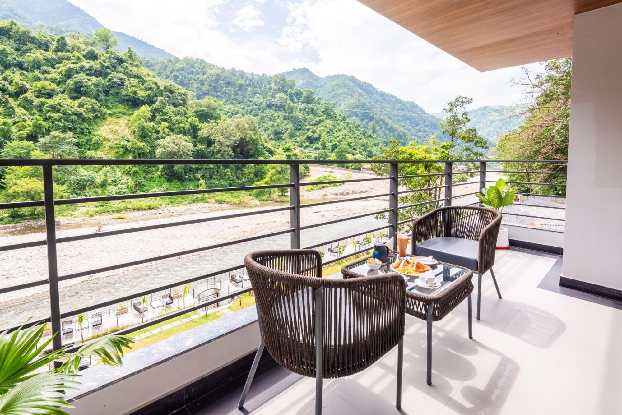Dls Divine River Resort And Spa, Rishīkesh 外观 照片